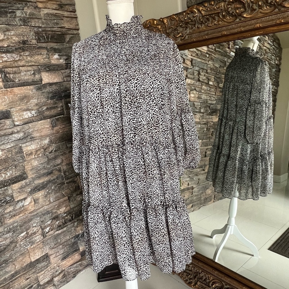 Taylor Monochrome Patterned Long Sleeve Dress - Picture 1 of 14